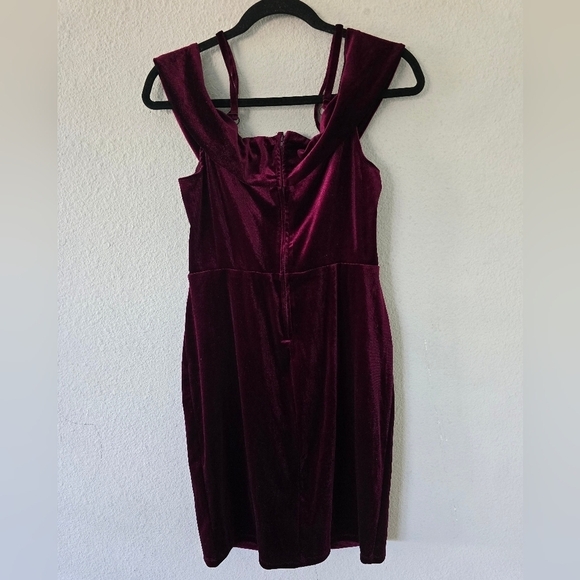 B. Darlin Burnout Velvet Bodycon Dress Women Sz 14 Red Off Shoulder Whimsygoth - Picture 7 of 9